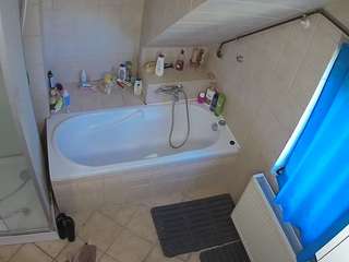 Julmodels Bathroom 2nd Floor-1