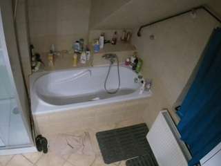 Julmodels Bathroom 2nd Floor-1