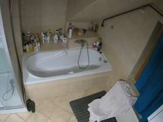 Julmodels Bathroom 2nd Floor-1