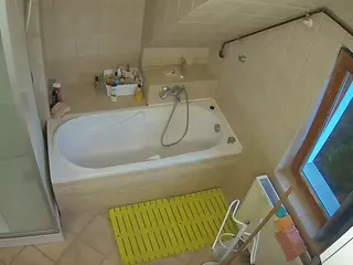 Julmodels Bathroom 2nd Floor-1's Live Sex Cam Show