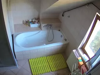 Julmodels Bathroom 2nd Floor-1's Live Sex Cam Show