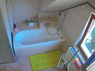 Julmodels Bathroom 2nd Floor-1's Live Sex Cam Show