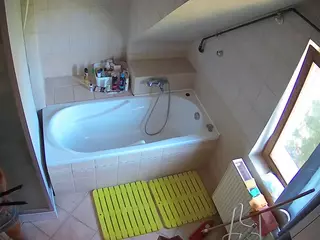 Julmodels Bathroom 2nd Floor-1's Live Sex Cam Show