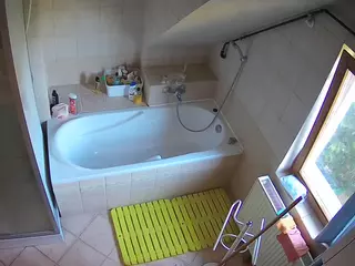 Julmodels Bathroom 2nd Floor-1's Live Sex Cam Show