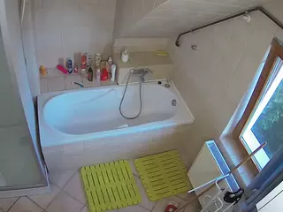 Julmodels Bathroom 2nd Floor-1's Live Sex Cam Show