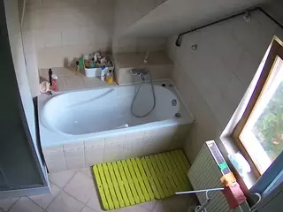 Julmodels Bathroom 2nd Floor-1's Live Sex Cam Show