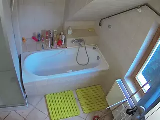 Julmodels Bathroom 2nd Floor-1's Live Sex Cam Show