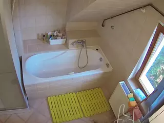 Julmodels Bathroom 2nd Floor-1's Live Sex Cam Show