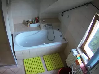 Julmodels Bathroom 2nd Floor-1's Live Sex Cam Show