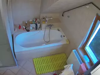 Julmodels Bathroom 2nd Floor-1's Live Sex Cam Show