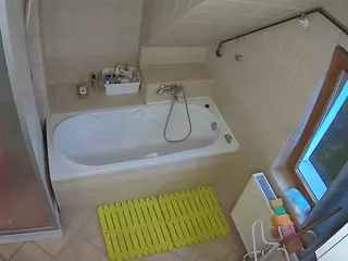 Julmodels Bathroom 2nd Floor-1's Live Sex Cam Show