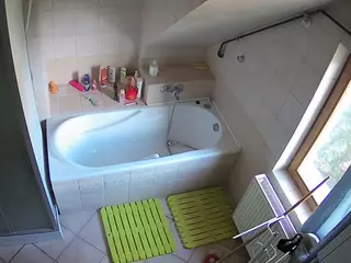 Julmodels Bathroom 2nd Floor-1's Live Sex Cam Show