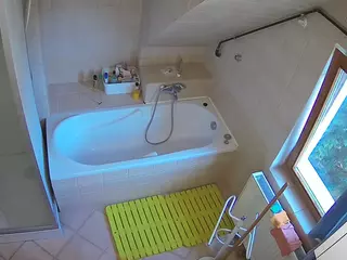 Julmodels Bathroom 2nd Floor-1's Live Sex Cam Show