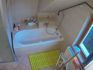 Julmodels Bathroom 2nd Floor-1's Live Sex Cam Show