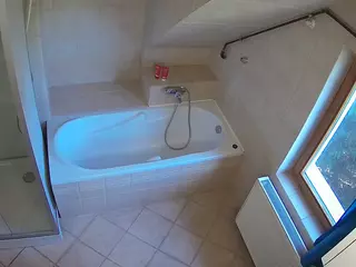 Julmodels Bathroom 2nd Floor-1's Live Sex Cam Show
