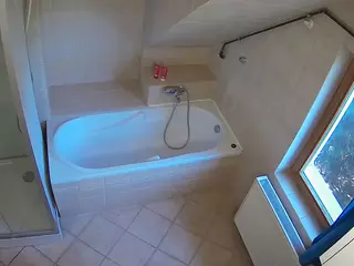 Julmodels Bathroom 2nd Floor-1's Live Sex Cam Show