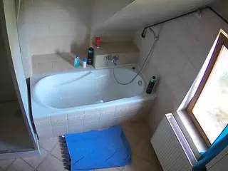 Julmodels Bathroom 2nd Floor-1's Live Sex Cam Show
