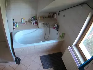 Julmodels Bathroom 2nd Floor-1
