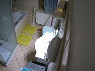 voyeurcam-julmodels-bath-2nd-2 webcam