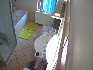 Julmodels Bathroom 2nd Floor-2