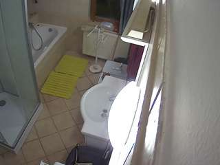 voyeurcam-julmodels-bath-2nd-2 My Cam Models camsoda