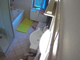 voyeurcam-julmodels-bath-2nd-2 Search Cam Models camsoda