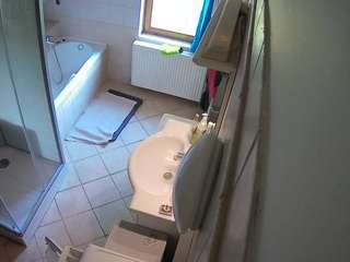 Julmodels Bathroom 2nd Floor-2
