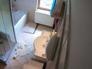 Hd, Voyeur, Shower, Sexwebcam, Pov, Julmodels house, Hidden cam, Hidden, Fl..., cam near 7