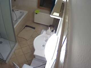 Hd, Voyeur, Shower, Sexwebcam, Pov, Julmodels house, Hidden cam, Hidden, Fl..., hamster web 3