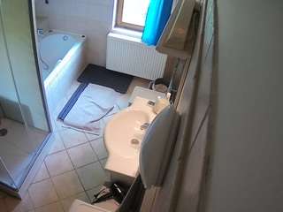 Julmodels Bathroom 2nd Floor-2