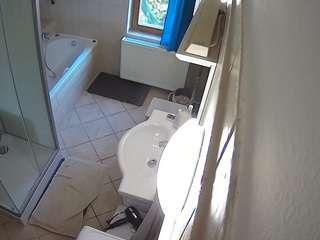 Julmodels Bathroom 2nd Floor-2