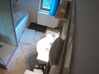 Julmodels Bathroom 2nd Floor-2