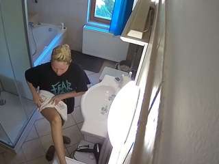 hd  voyeur  shower...