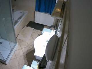  voyeurcam-julmodels-bath-2nd-2 chat room