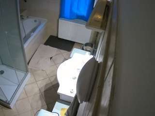 voyeurcam-julmodels-bath-2nd-2