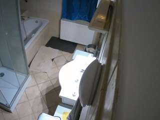 voyeurcam-julmodels-bath-2nd-2