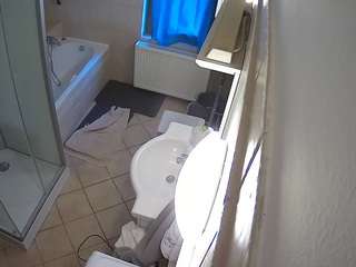 Julmodels Bathroom 2nd Floor-2