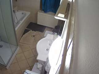 voyeurcam-julmodels-bath-2nd-2 Modèle Webcam Profil