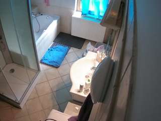 voyeurcam-julmodels-... webcam
