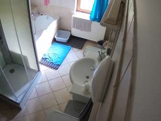Julmodels Bathroom 2nd Floor-2