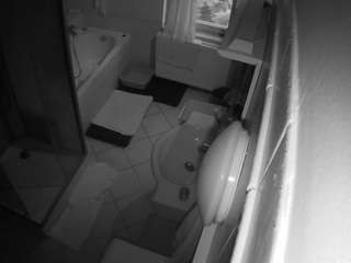 voyeurcam-julmodels-bath-2nd-2 camsoda
