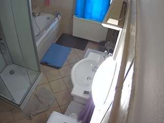 Julmodels Bathroom 2nd Floor-2