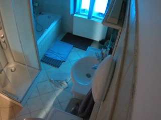 Julmodels Bathroom 2nd Floor-2