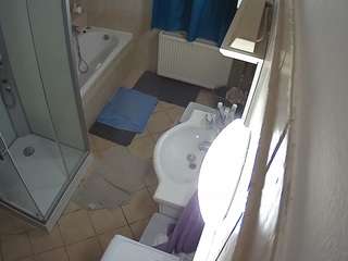 Julmodels Bathroom 2nd Floor-2