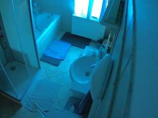 voyeurcam-julmodels-bath-2nd-2 webcam