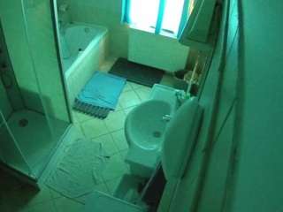 Julmodels Bathroom 2nd Floor-2