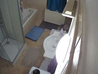 Julmodels Bathroom 2nd Floor-2