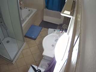 Julmodels Bathroom 2nd Floor-2