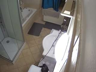 Julmodels Bathroom 2nd Floor-2