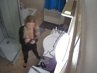 Julmodels Bathroom 2nd Floor